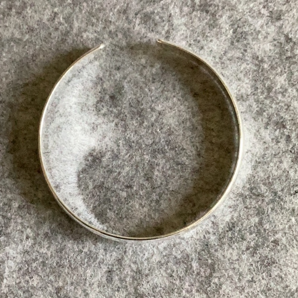 Elegant Silver Bangle Bracelet